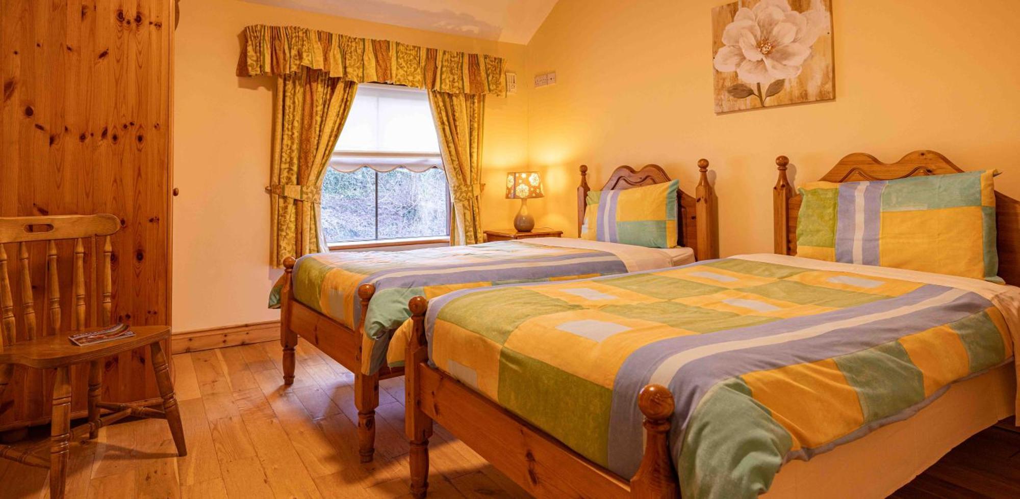Mccarthy'S Westport Bed & Breakfast Exterior photo